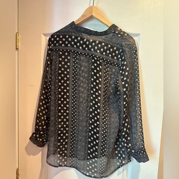 Black and White 3/4 Sleeve Buttoned Blouse with Mandarin Collar (Laura Petites) - Picture 2 of 7